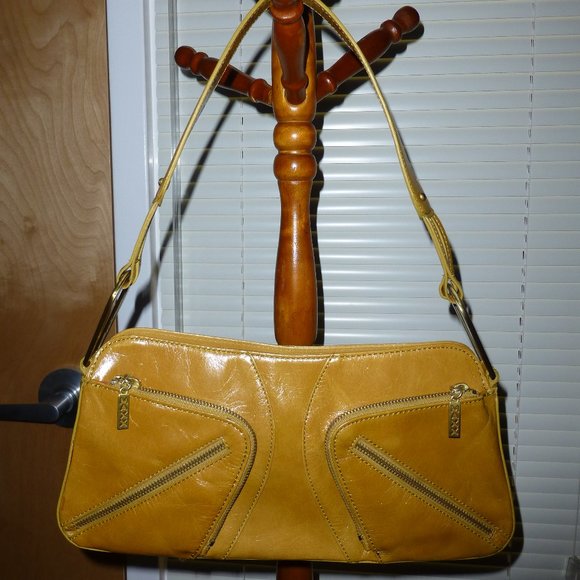 Maxx New York Leather Shoulder Bag - Picture 1 of 7